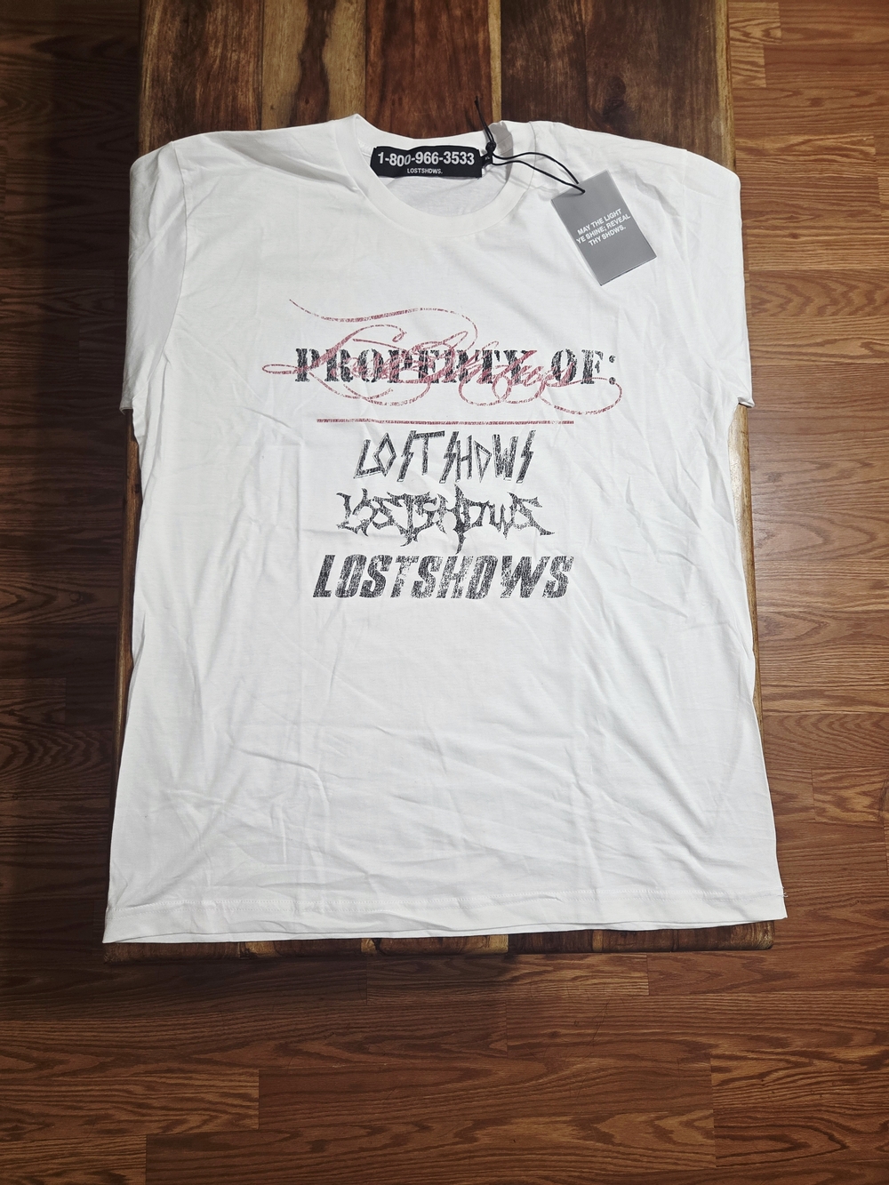 LOSTSHDWS Men's White Distressed Graphic Tee. Size X-Large